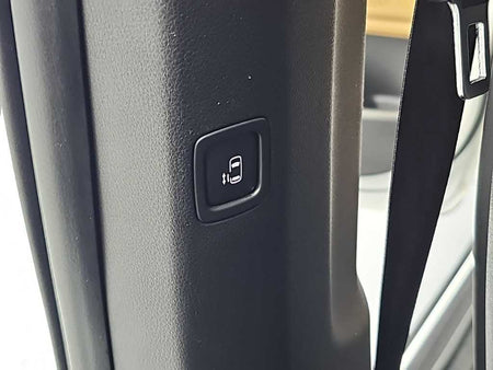 Kia Carnival — photo 16