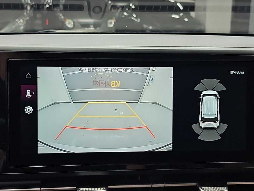 Kia Carnival — photo 18