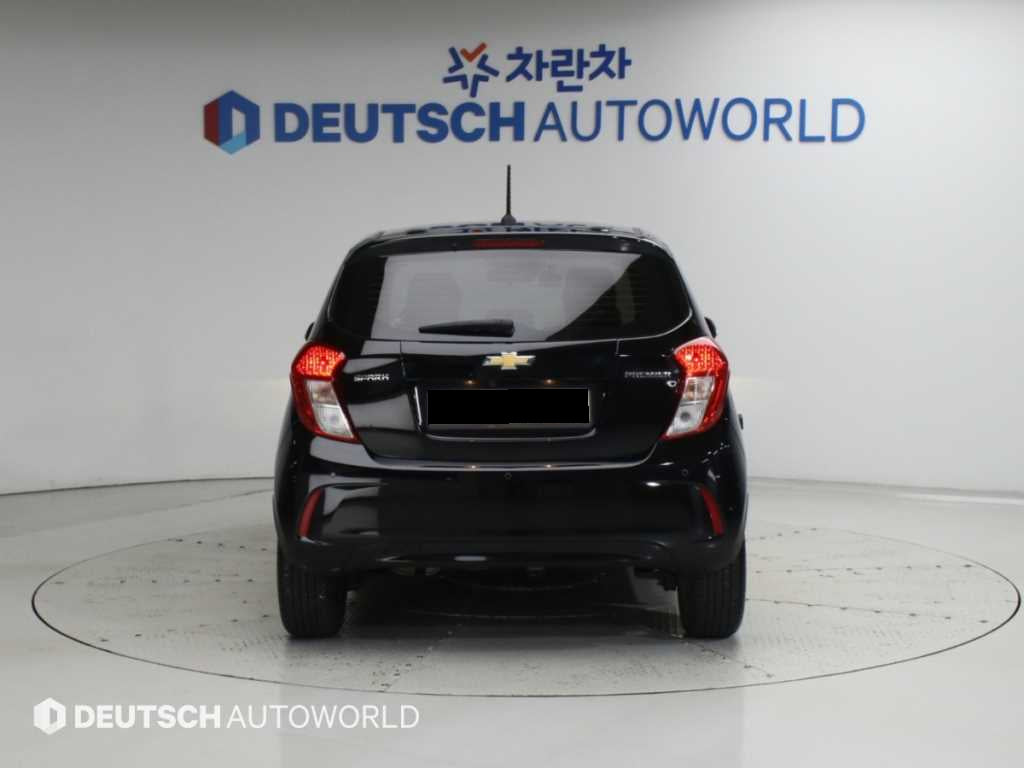 CHEVROLET Spark — photo 04