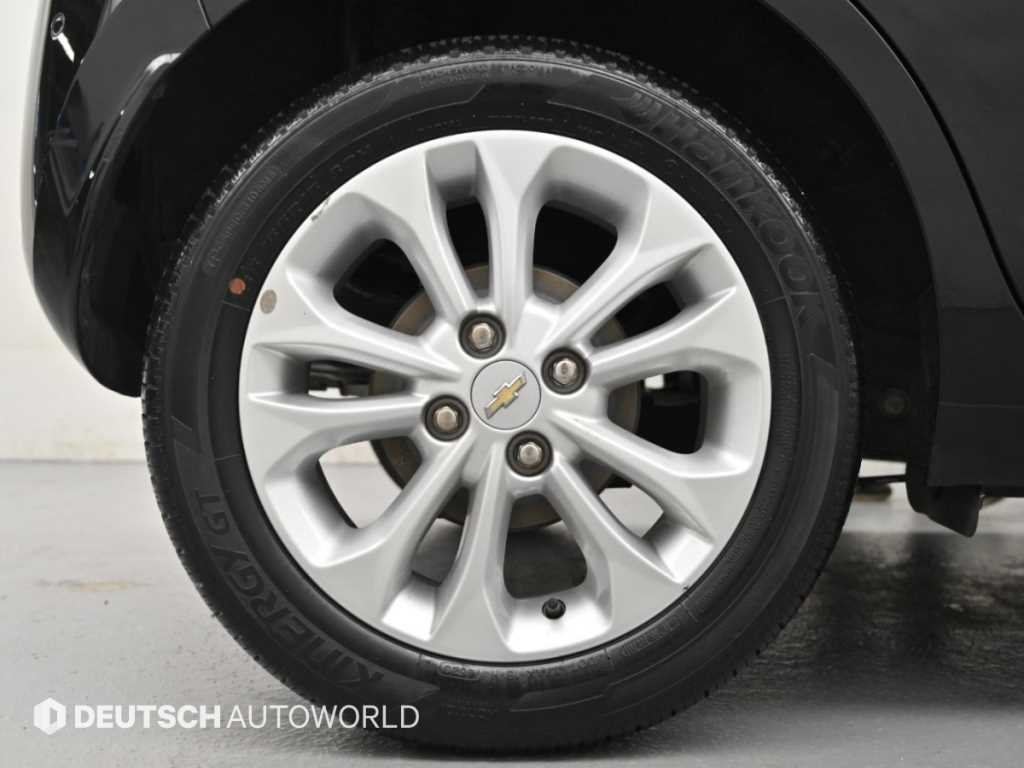 CHEVROLET Spark — photo 05