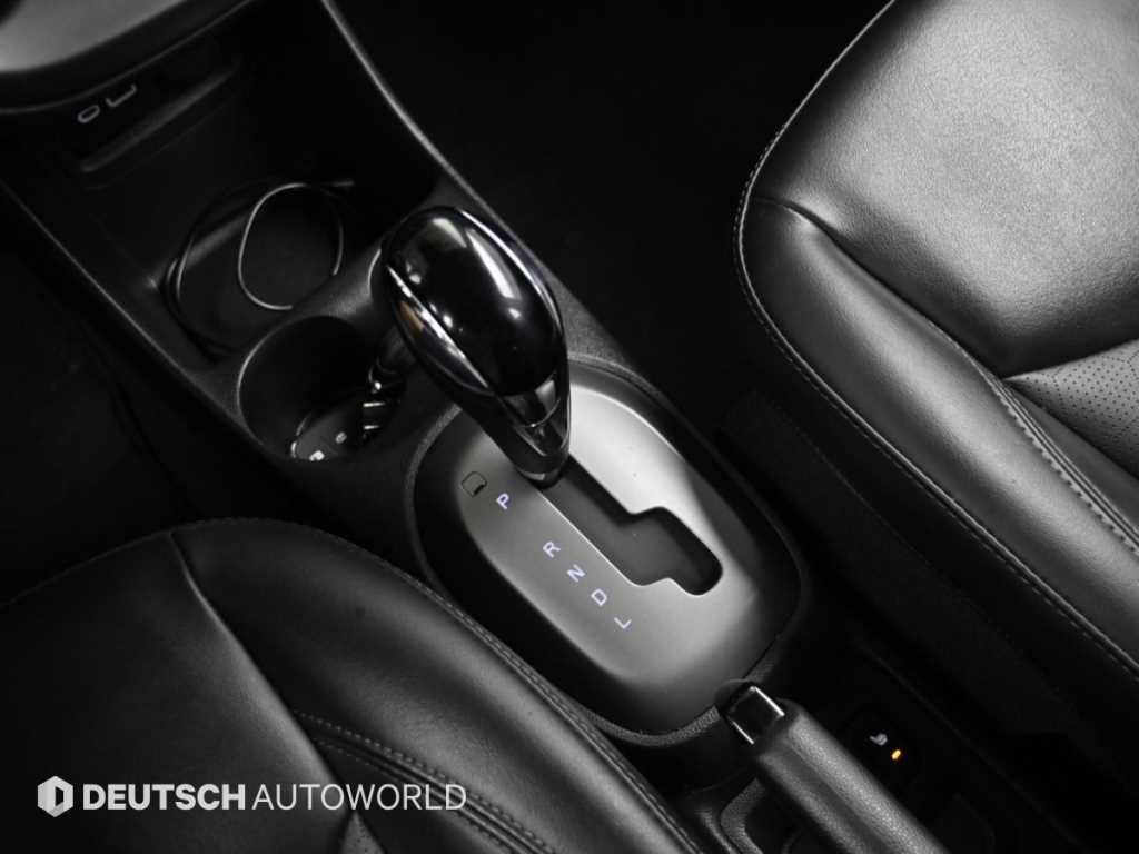 CHEVROLET Spark — photo 09