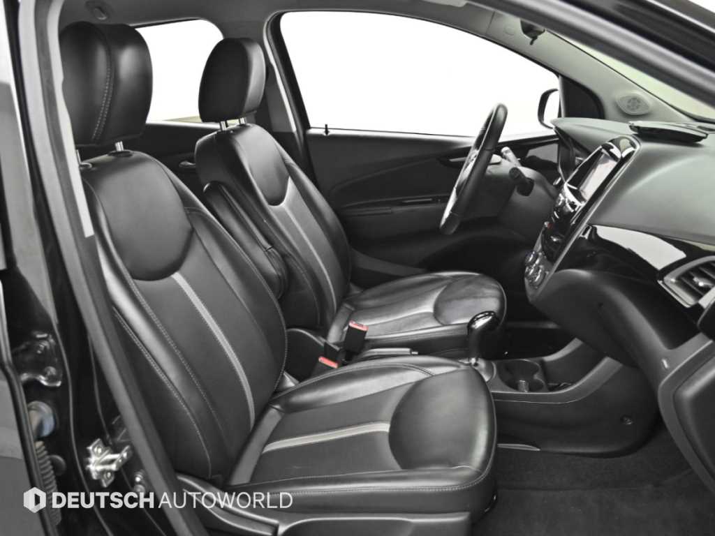 CHEVROLET Spark — photo 10