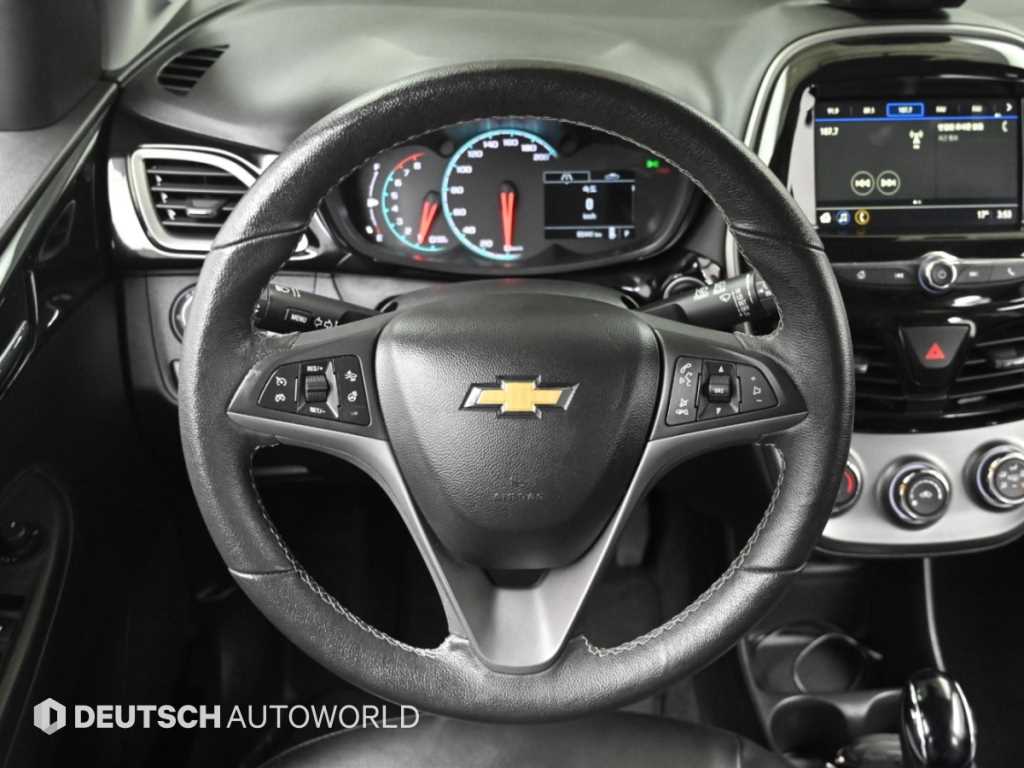 CHEVROLET Spark — photo 13