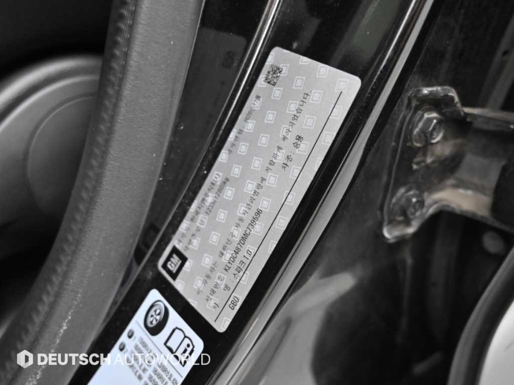 CHEVROLET Spark — photo 20