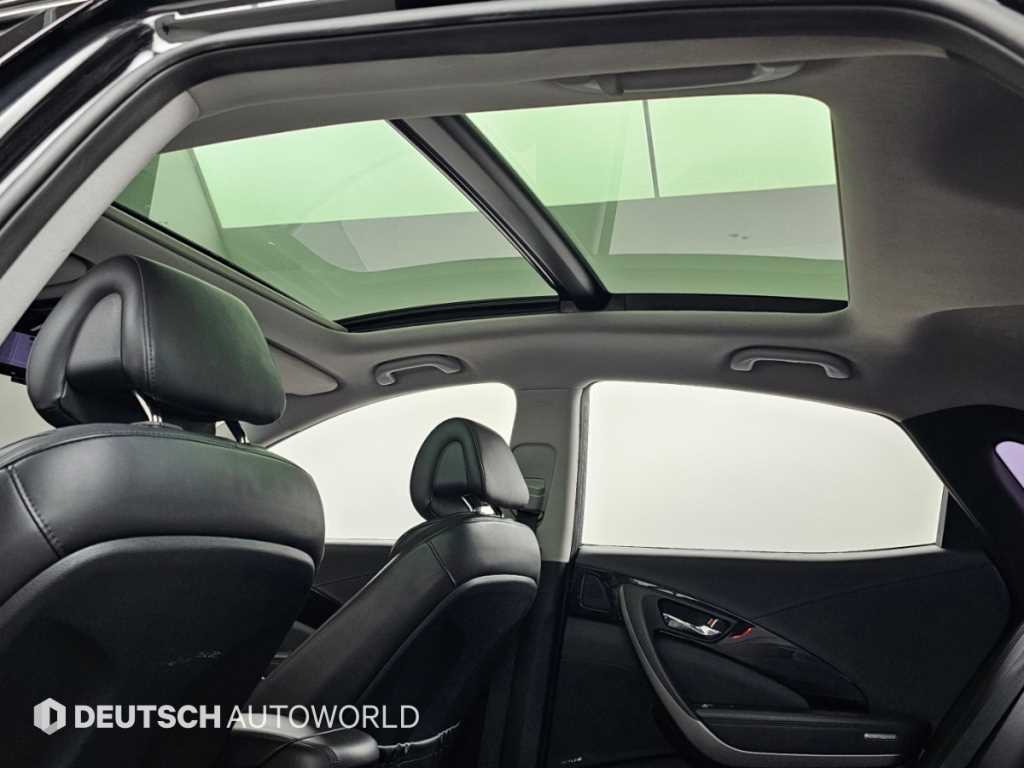 Hyundai Grandeur — photo 11