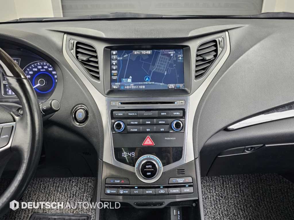 Hyundai Grandeur — photo 15