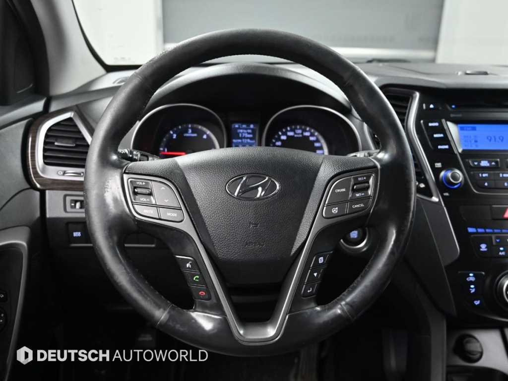 Hyundai Santafe — photo 13