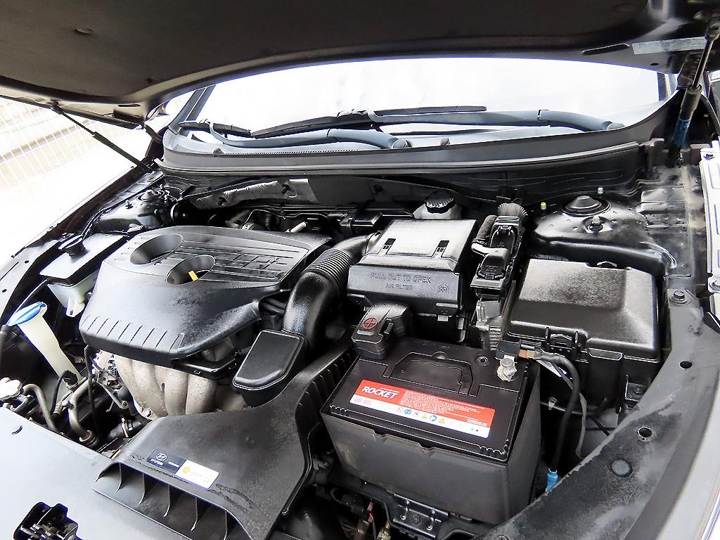 Hyundai Sonata — photo 19