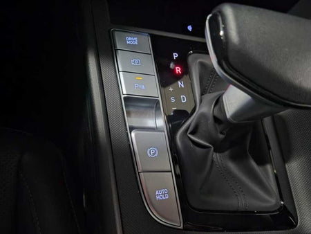 Hyundai Avante — photo 15