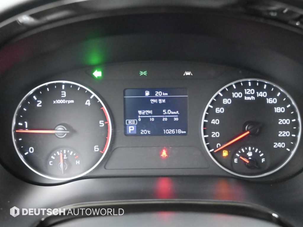 Kia Seltos — photo 08