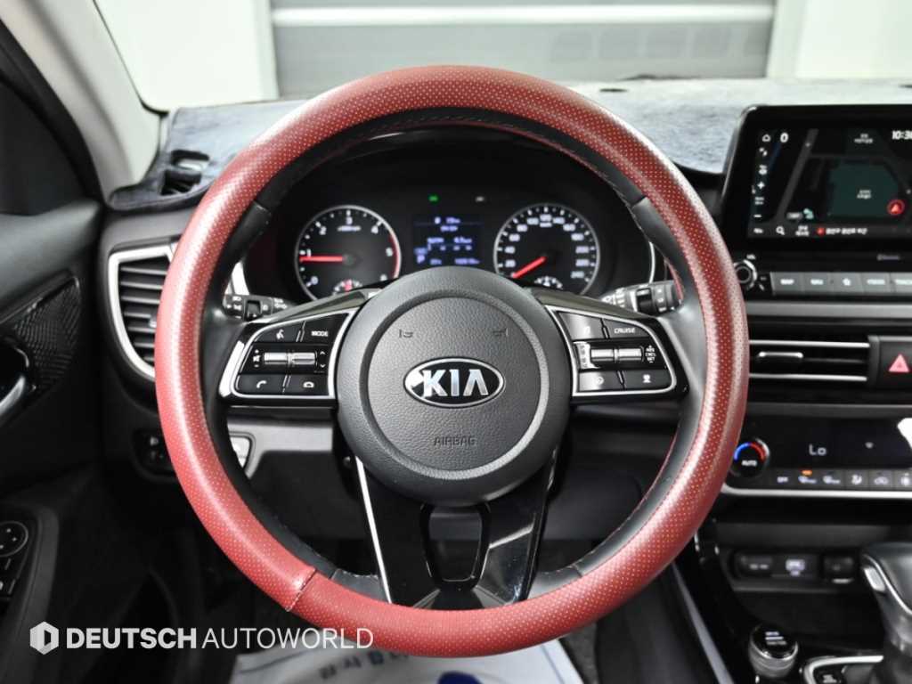 Kia Seltos — photo 13