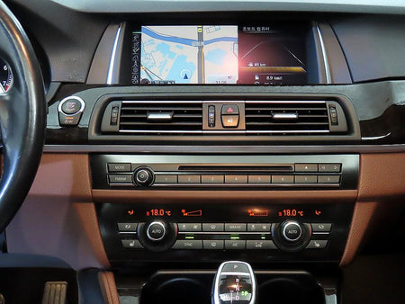 BMW 5-Series — photo 11