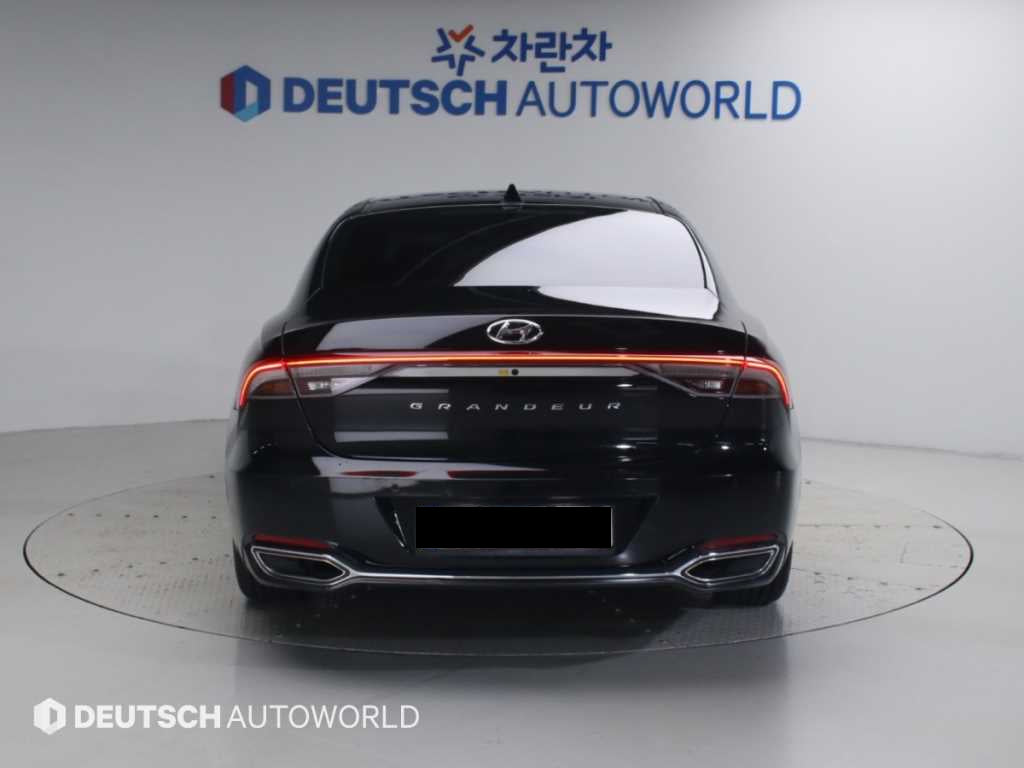 Hyundai Grandeur — photo 04