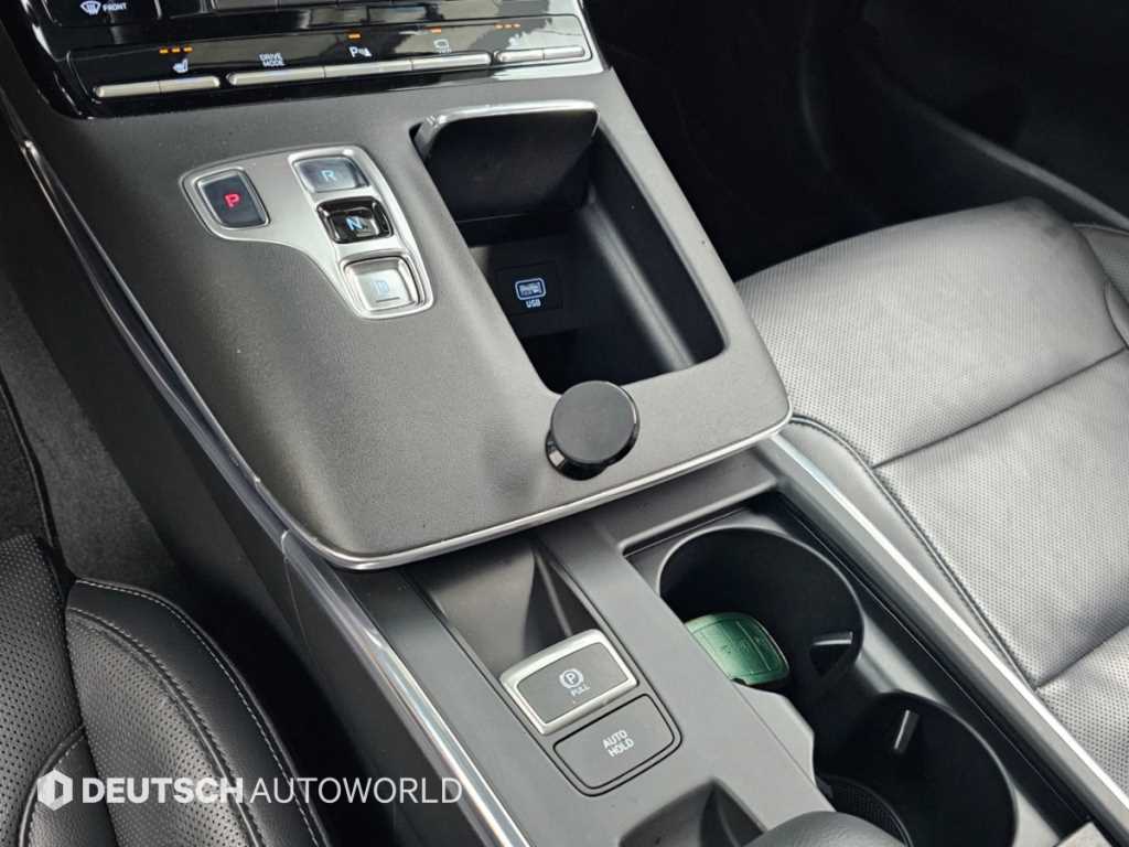 Hyundai Grandeur — photo 09