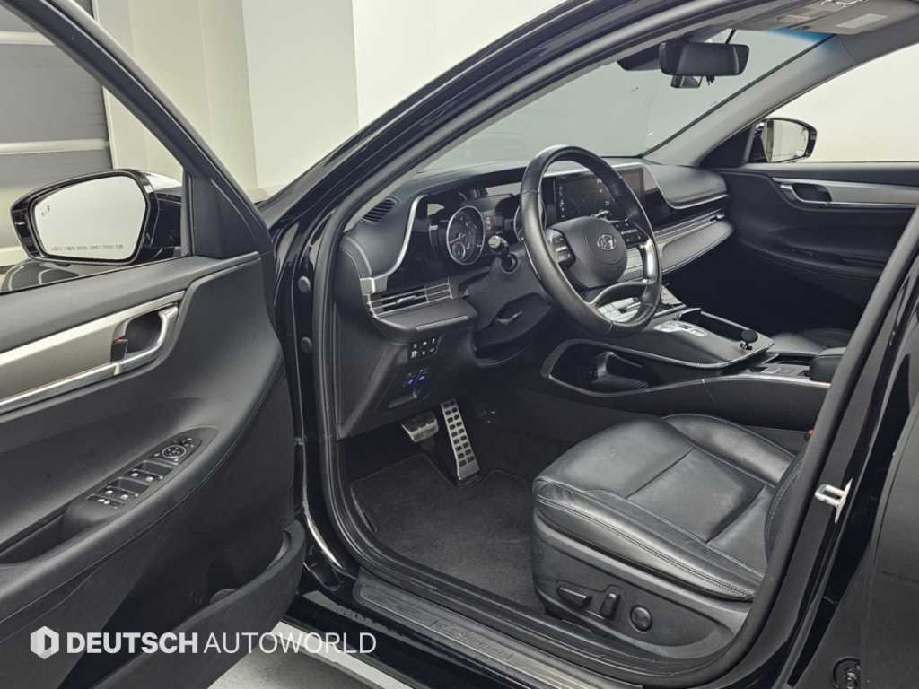 Hyundai Grandeur — photo 11