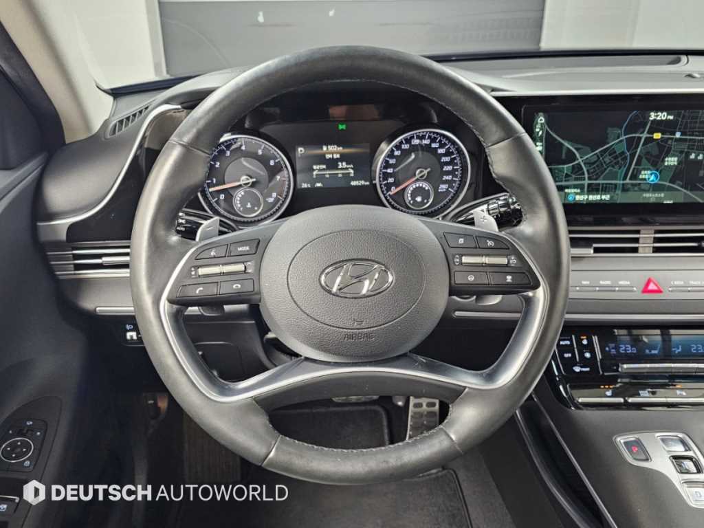 Hyundai Grandeur — photo 13