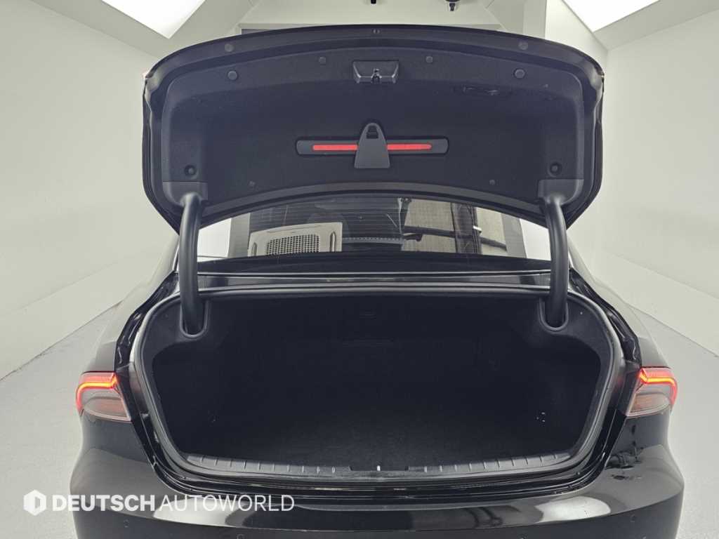 Hyundai Grandeur — photo 19