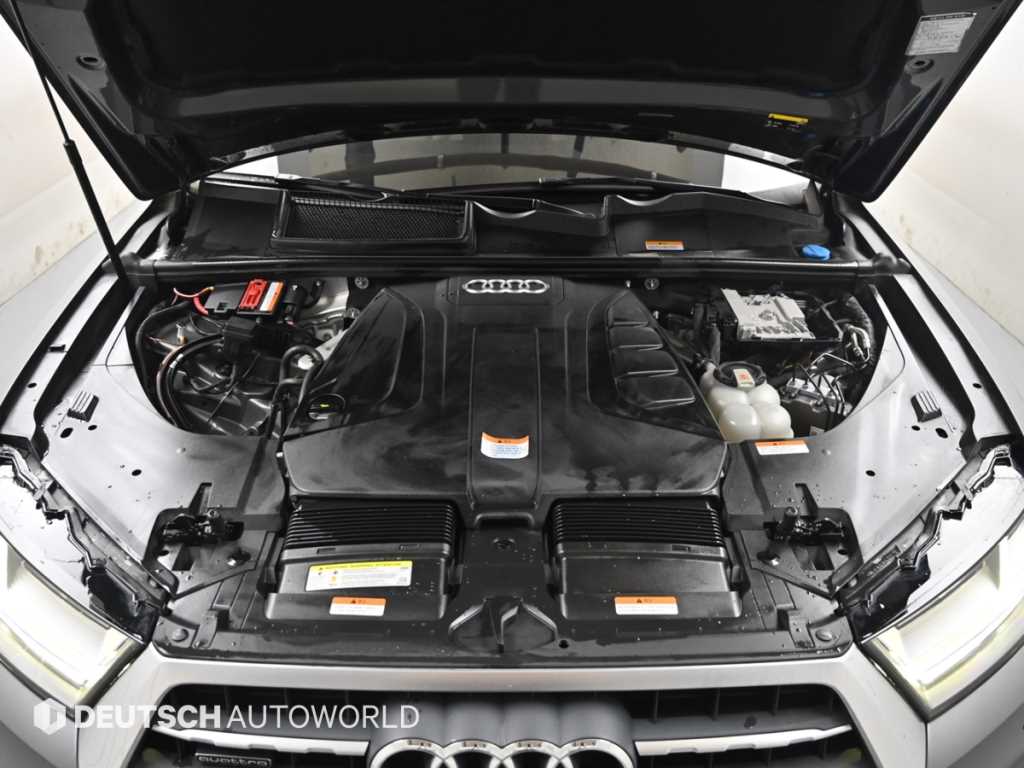 Audi Q7 — photo 06