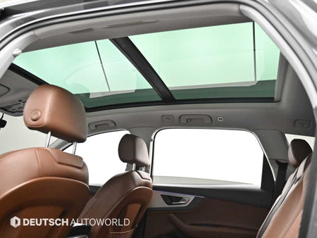 Audi Q7 — photo 18