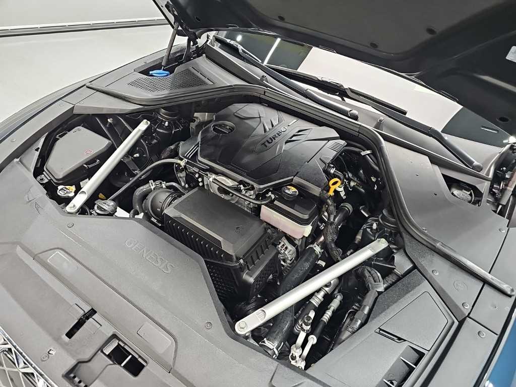 Genesis G80 — photo 05