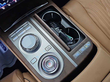 Genesis G80 — photo 08