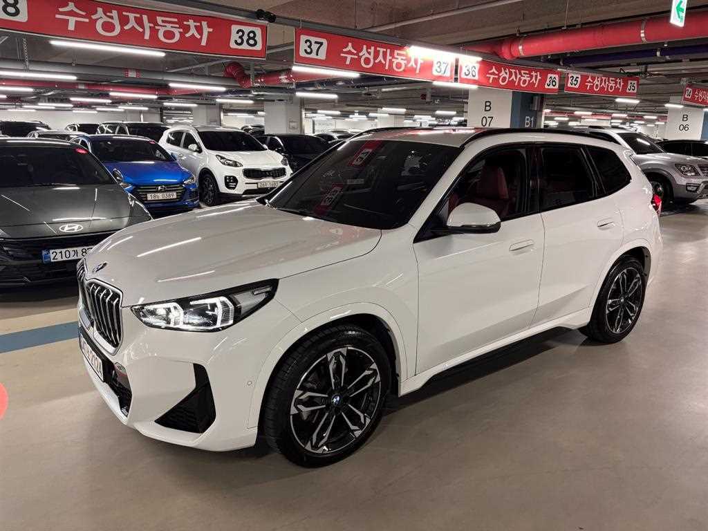 BMW X1 — photo 03
