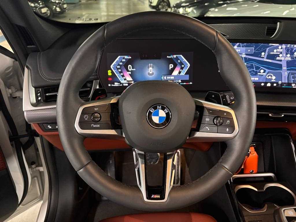 BMW X1 — photo 07