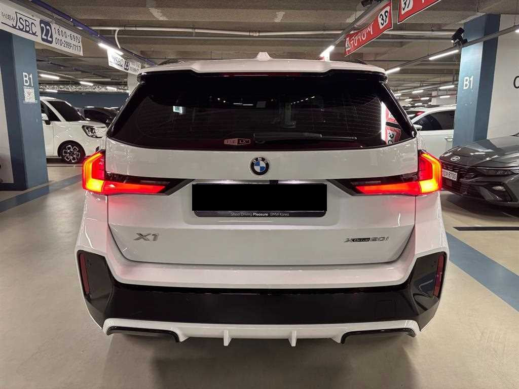 BMW X1 — photo 20