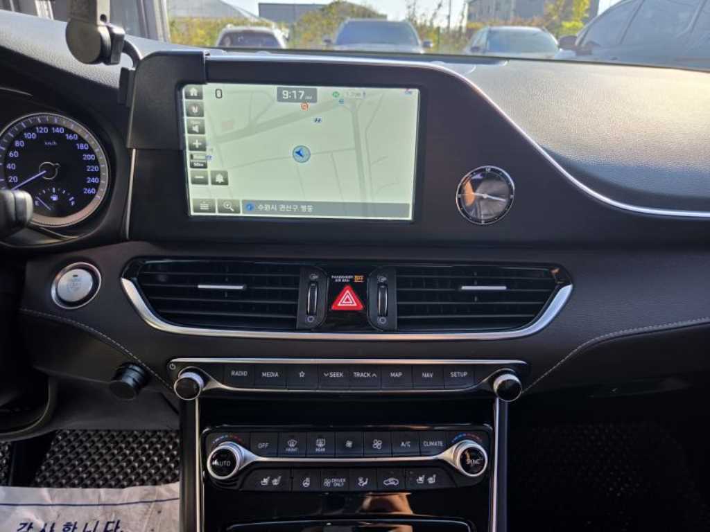 Hyundai Grandeur — photo 10