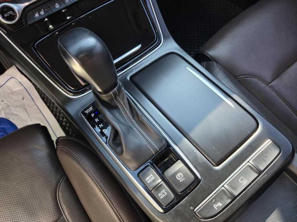 Hyundai Grandeur — photo 11