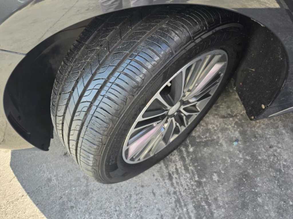 Hyundai Grandeur — photo 19
