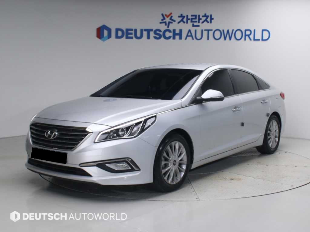 Hyundai Sonata — photo 01