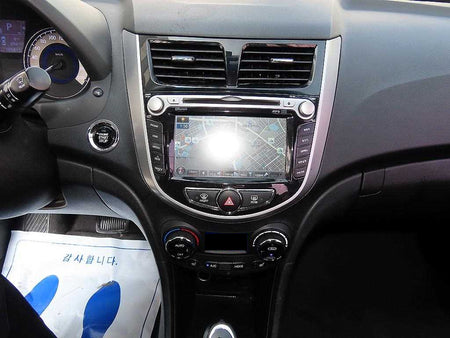 Hyundai Accent — photo 13