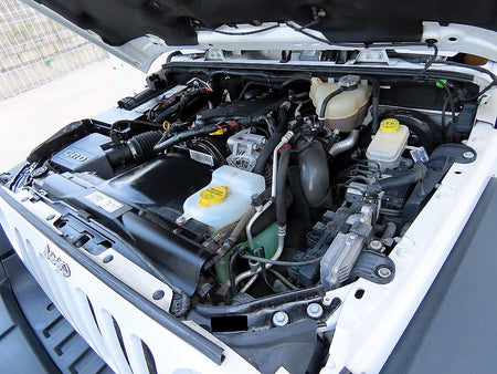 Jeep Wrangler — photo 18