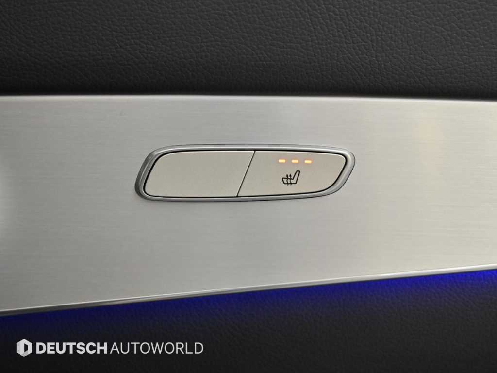 Mercedes-Benz GLC-Class — photo 16