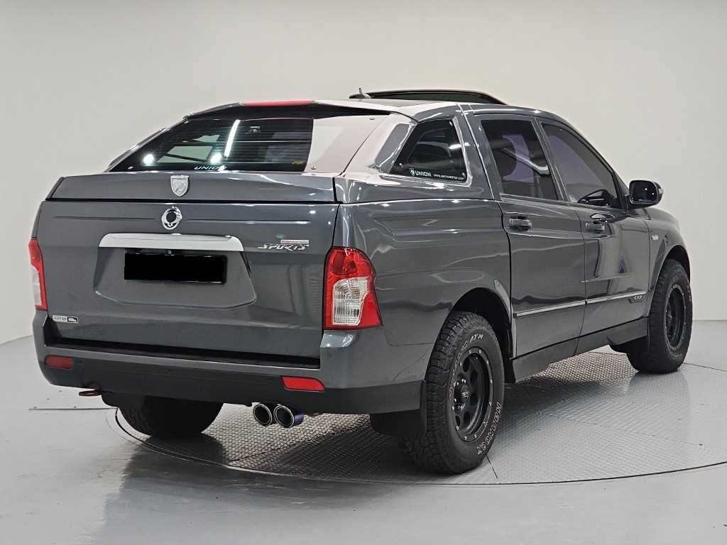 KGM KORANDO — photo 04