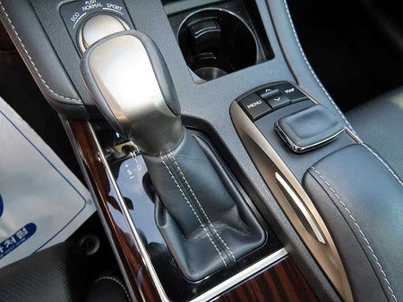 Lexus ES — photo 10