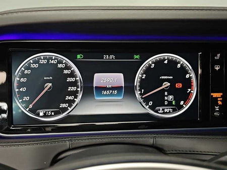 Mercedes-Benz S-Class — photo 06