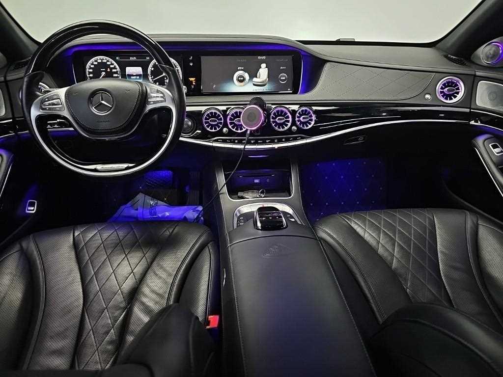 Mercedes-Benz S-Class — photo 07