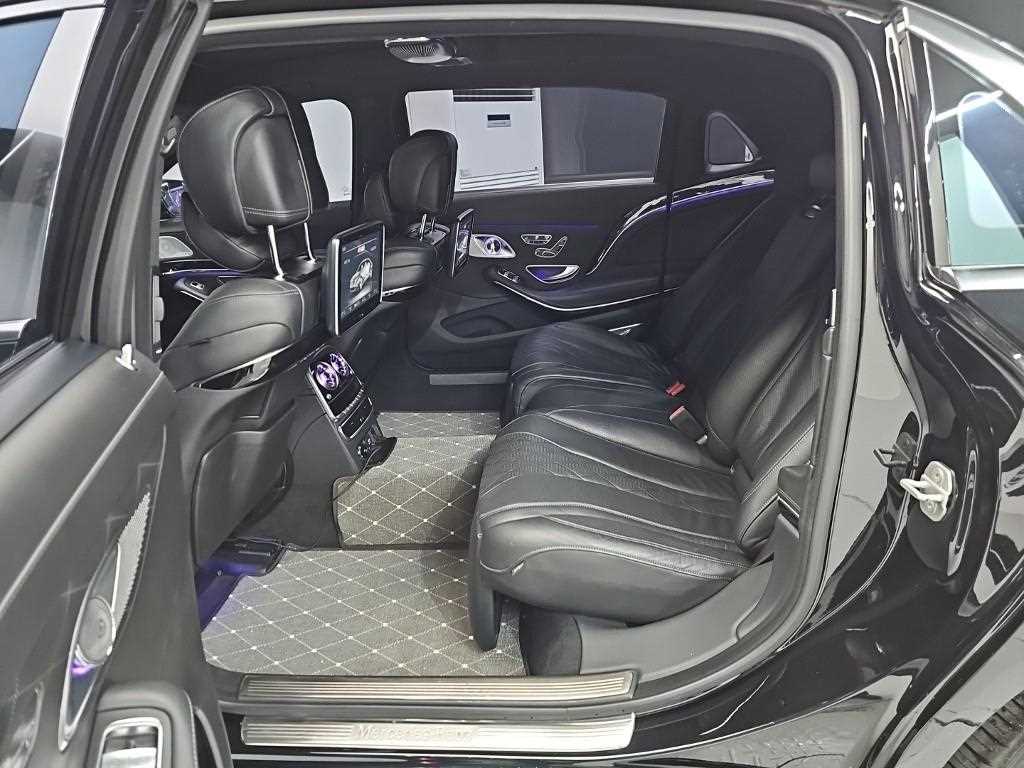 Mercedes-Benz S-Class — photo 12