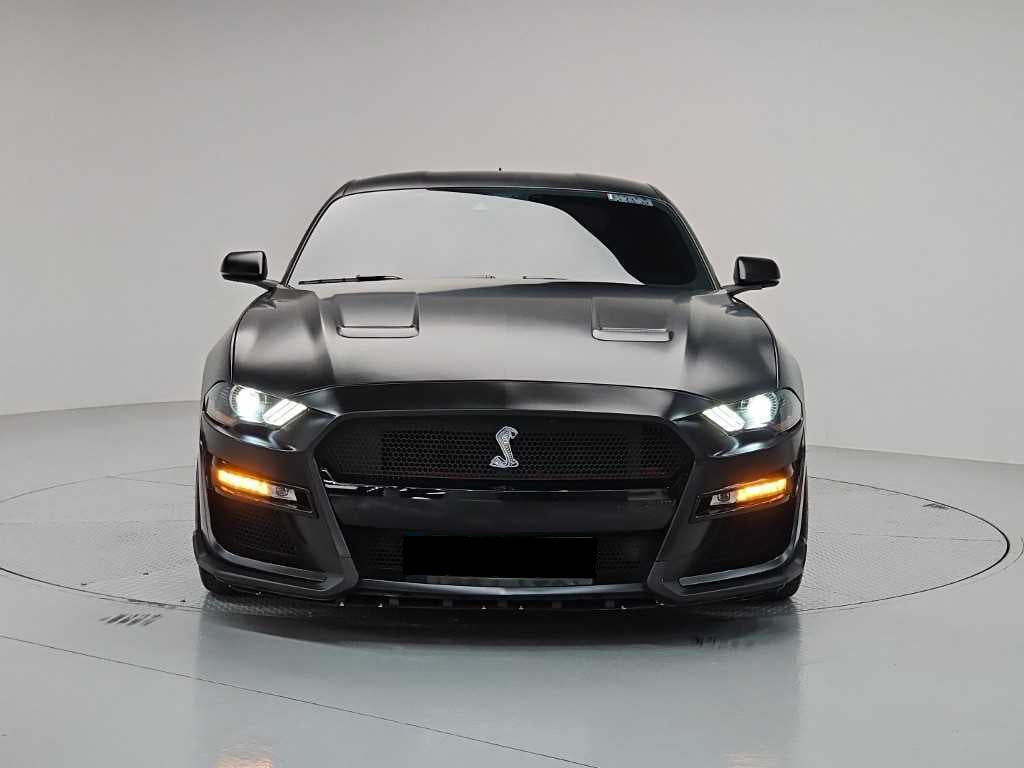 Ford Mustang — photo 02