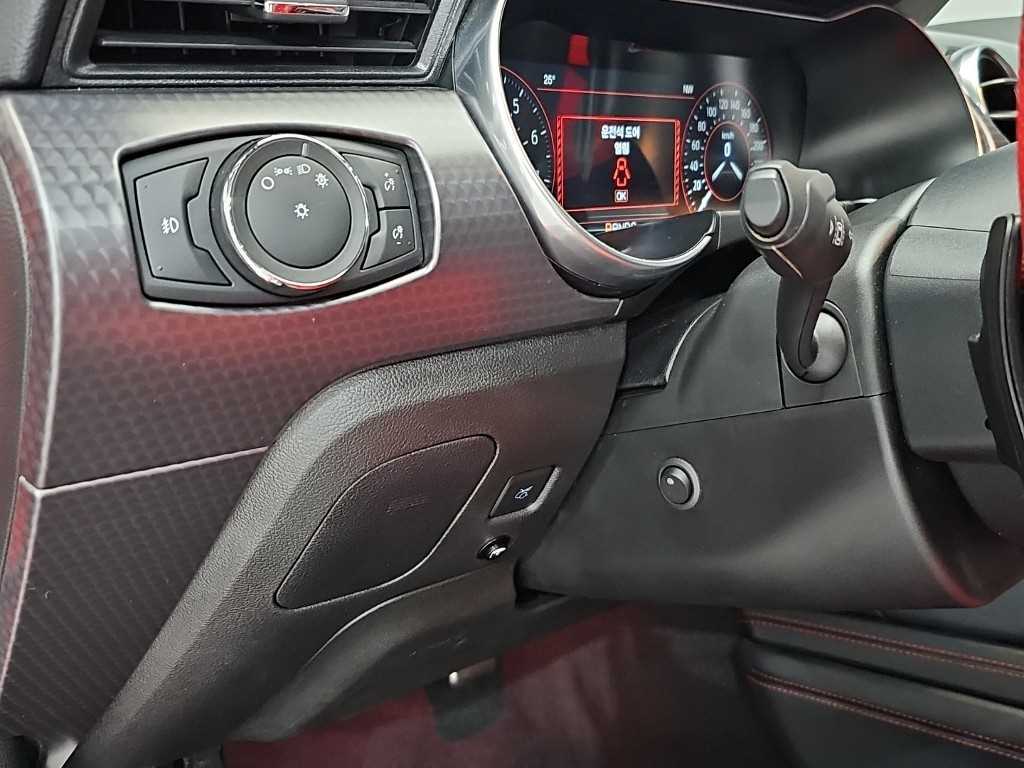 Ford Mustang — photo 17