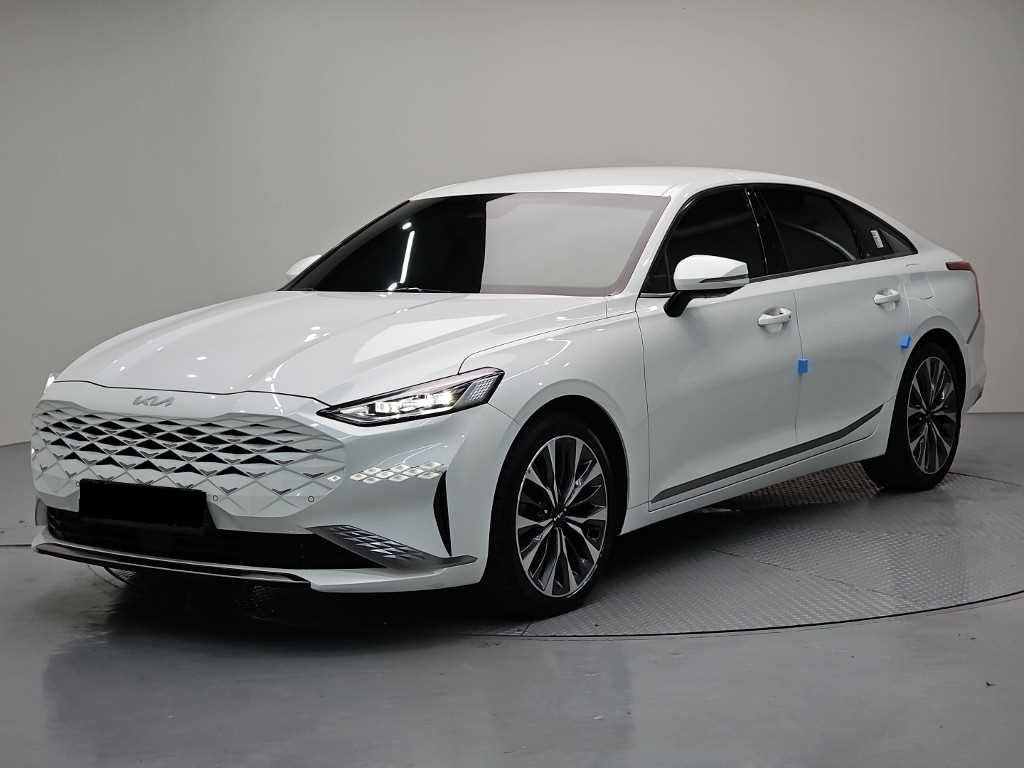 Kia K8 — photo 01