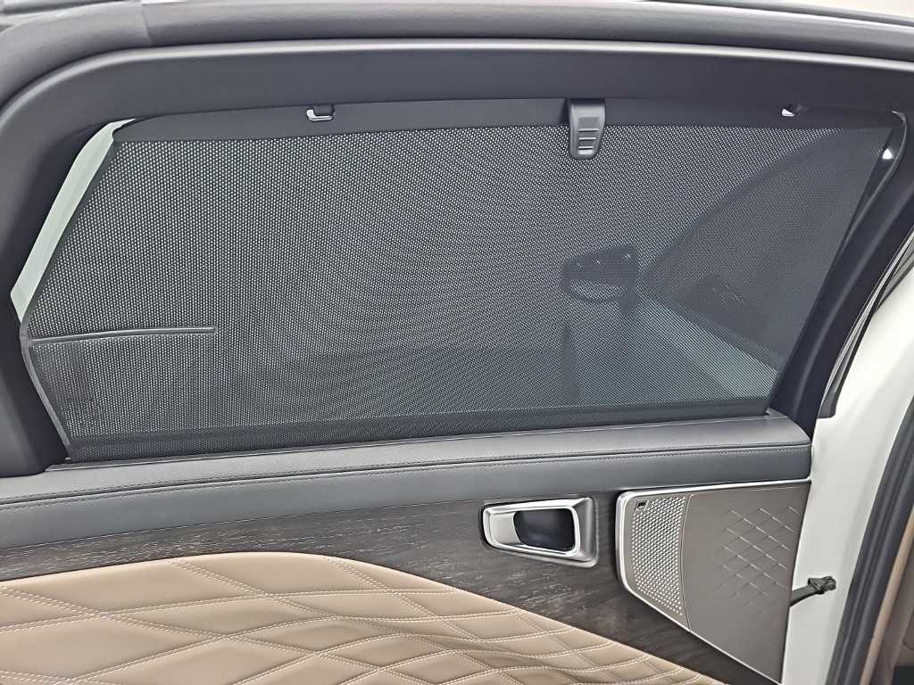 Kia K8 — photo 14