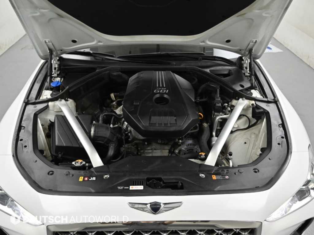 Genesis G70 — photo 06