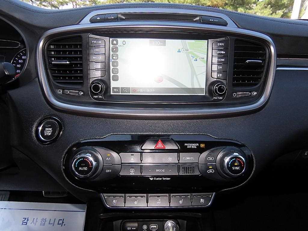 Kia Sorento — photo 13