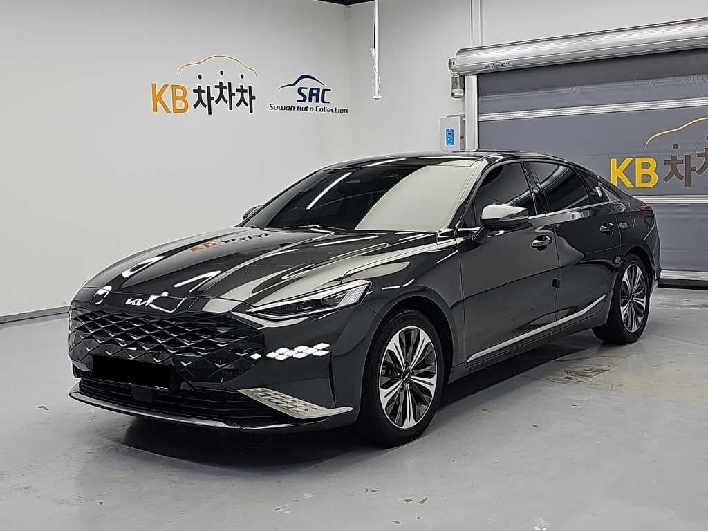 Kia K8 — photo 01
