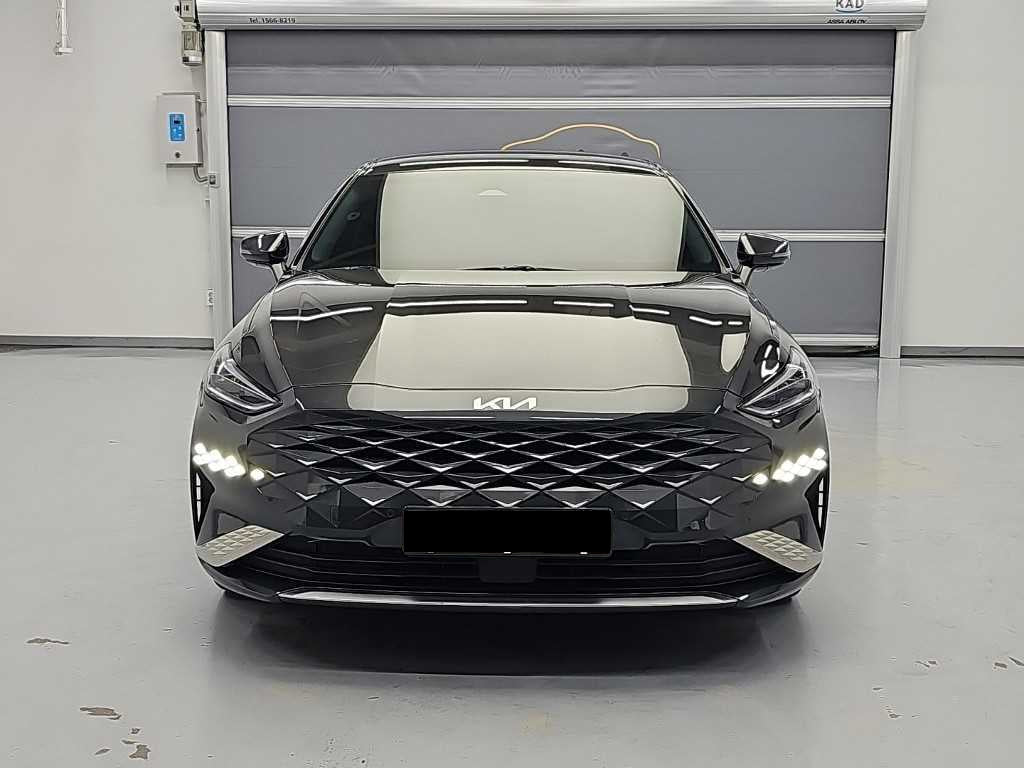 Kia K8 — photo 02
