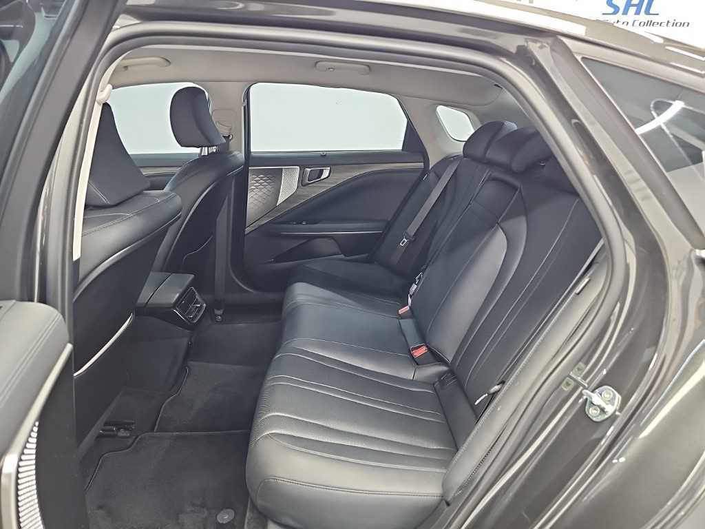 Kia K8 — photo 12