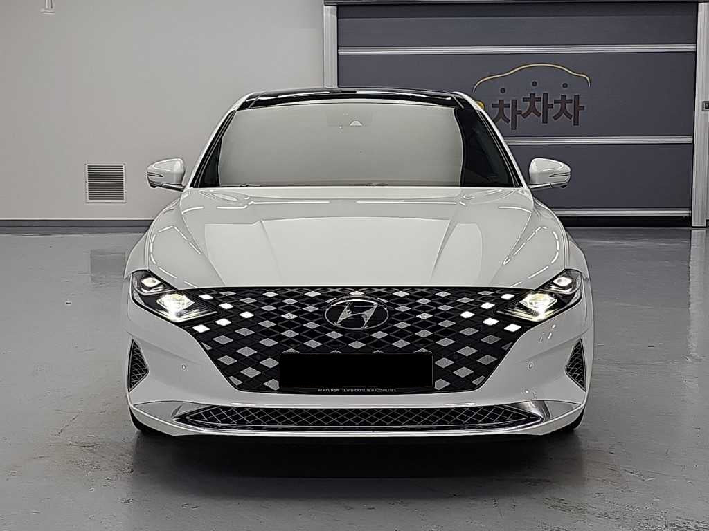Hyundai Grandeur — photo 02
